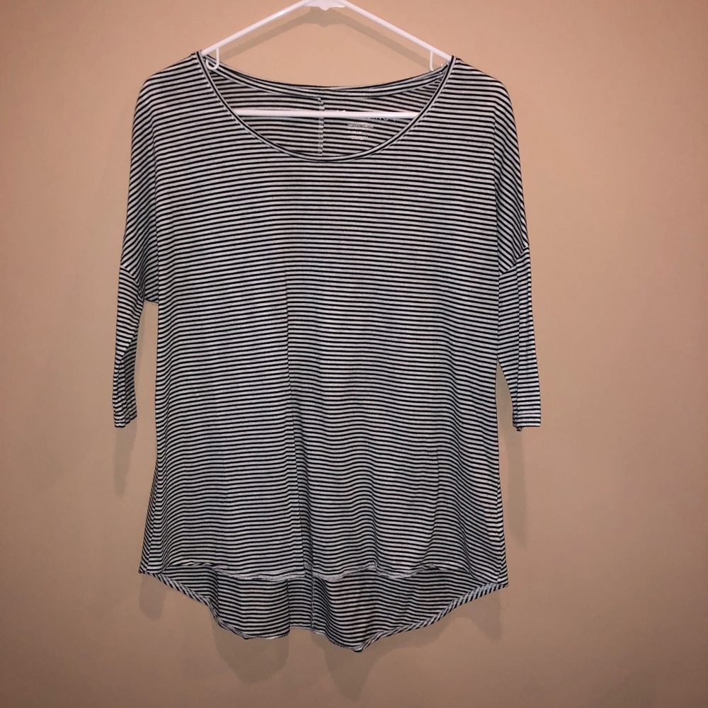 American Eagle Jegging Shirt